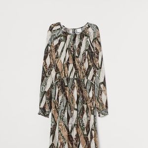 Midi dress with smocking